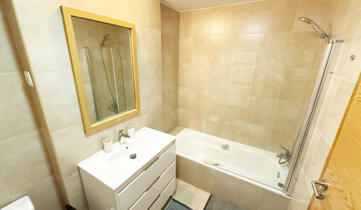 Bathroom 4