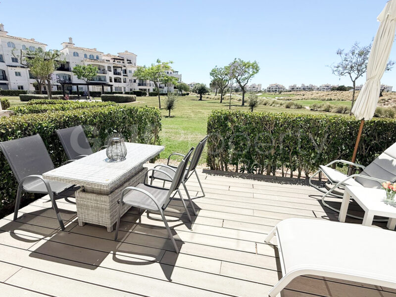 Hermoso apartamento de 2 dormitorios con vistas al campo de golf, foto 2